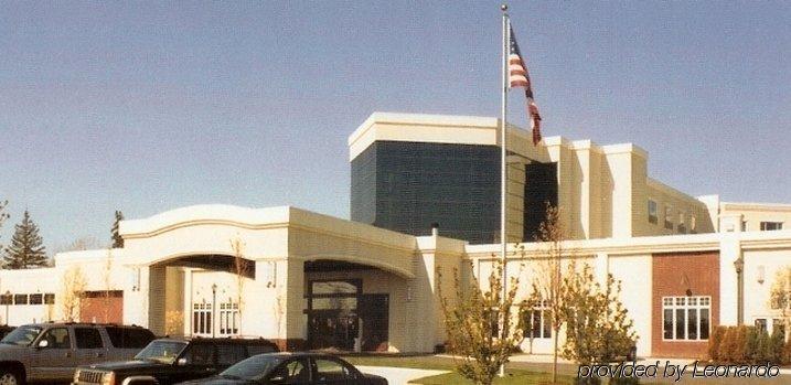 Concorde Inn Clinton Township Exteriör bild